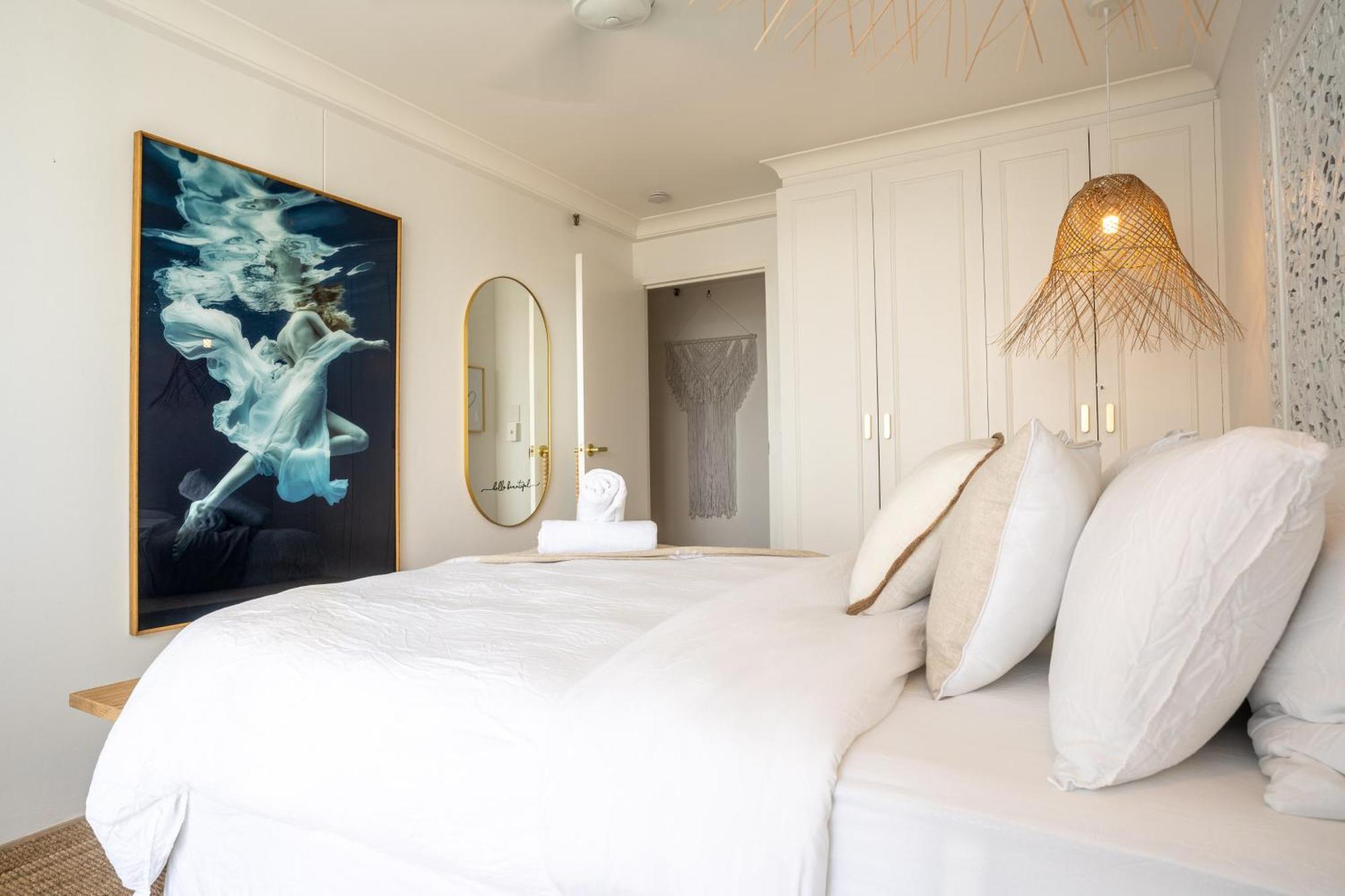 My Surfers Seaview Apartment *